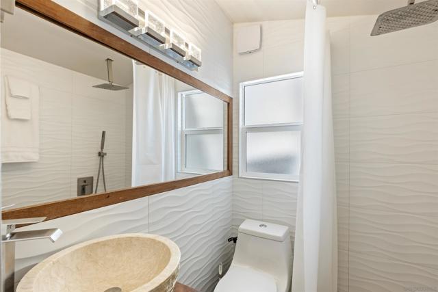 MLS #250032646SD image #17