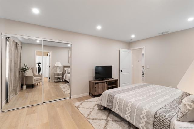 MLS #250032669SD image #10