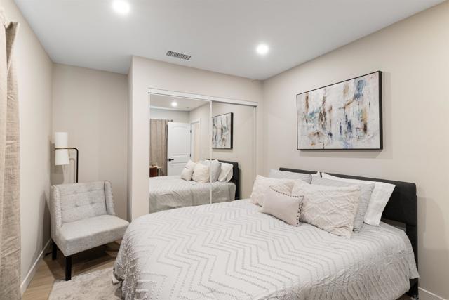 MLS #250032669SD image #4