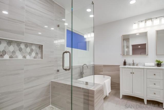 MLS #250032820SD image #38