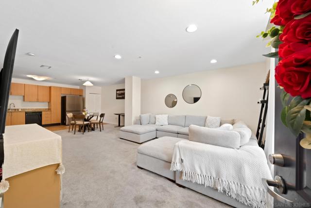 MLS #250032933SD image #0