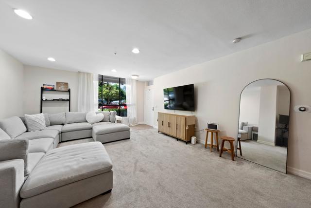 MLS #250032933SD image #4