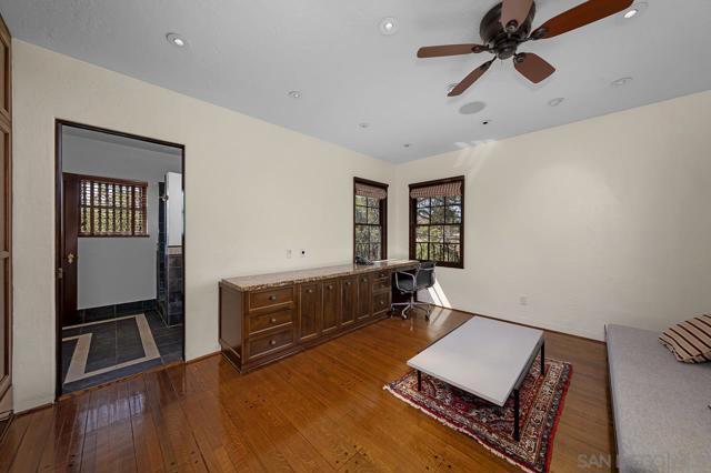 MLS #250032982SD image #20