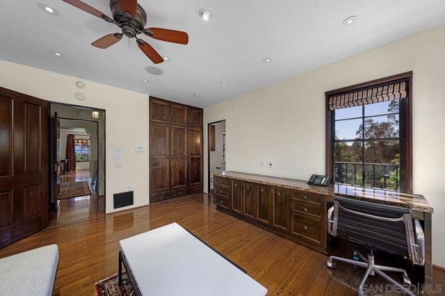 MLS #250032982SD image #21