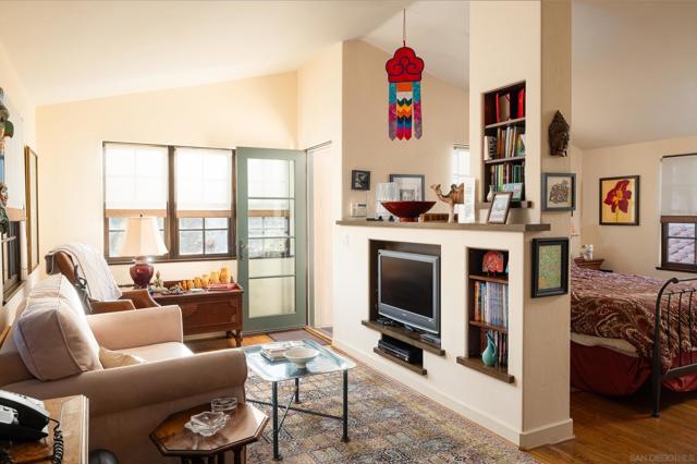 MLS #250032982SD image #38