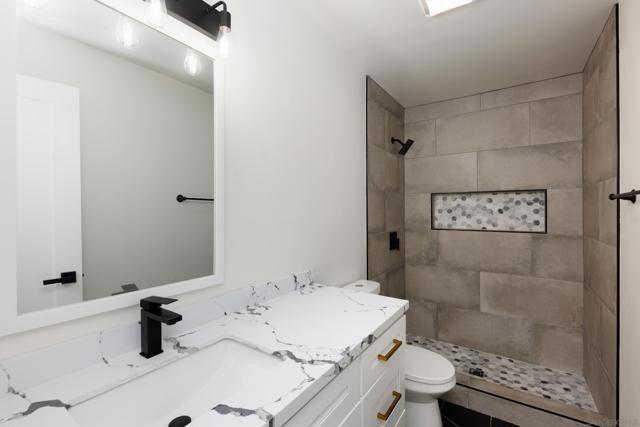 MLS #250033032SD image #18