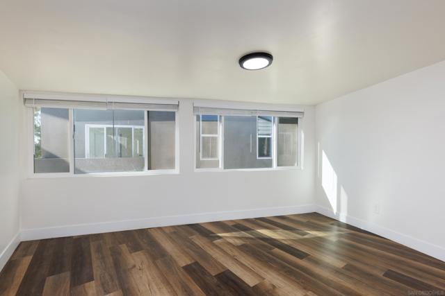 MLS #250033032SD image #20