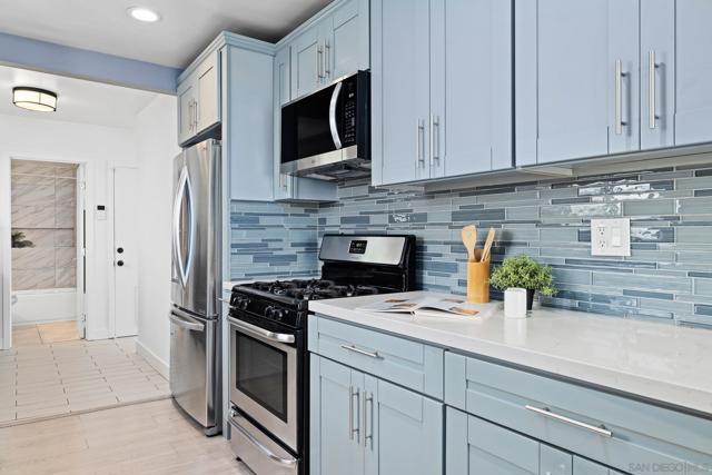 MLS #250033060SD image #13