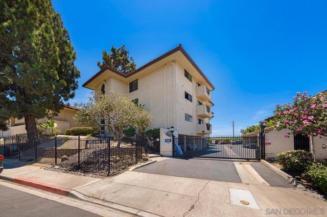 MLS #250033062SD image #22