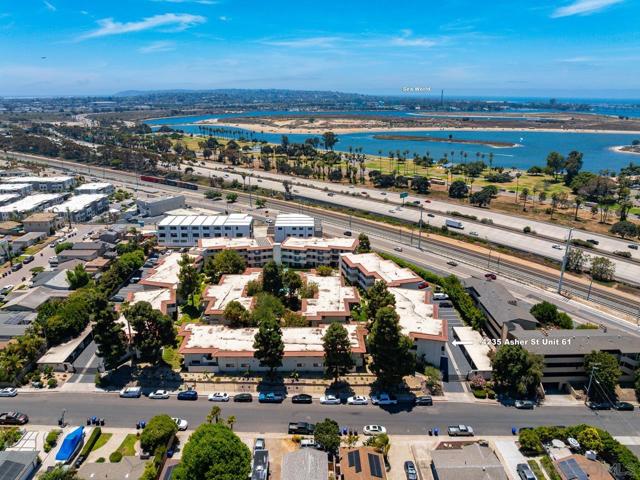 MLS #250033062SD image #4