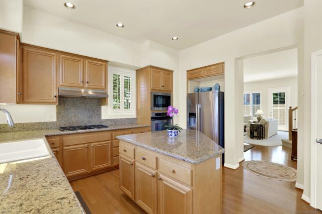 MLS #250033188SD image #6