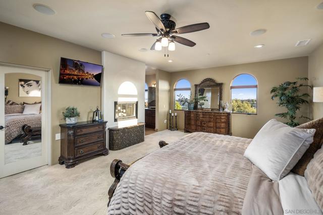 MLS #250033229SD image #55