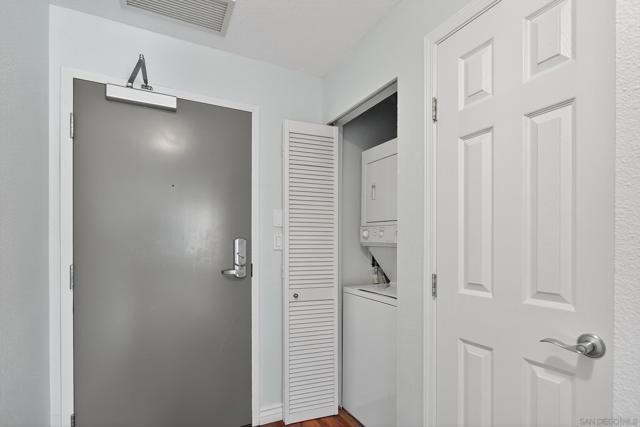 MLS #250033334SD image #11