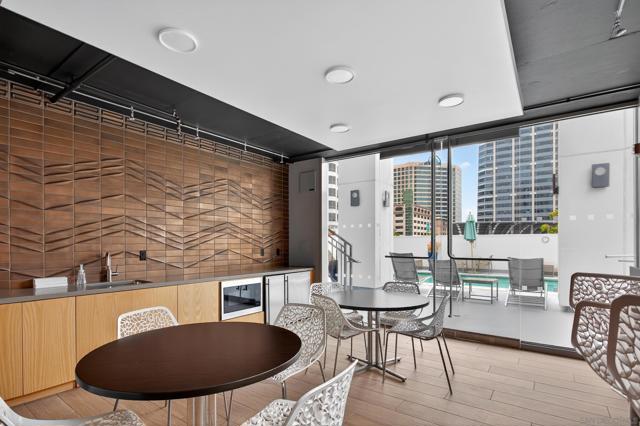 MLS #250033334SD image #14