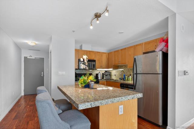 MLS #250033334SD image #2