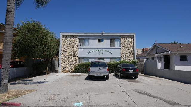 MLS #250033394SD image #0