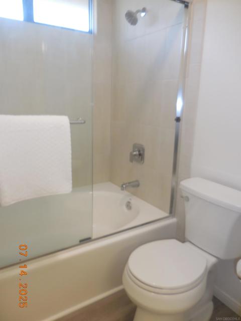 MLS #250033413SD image #17
