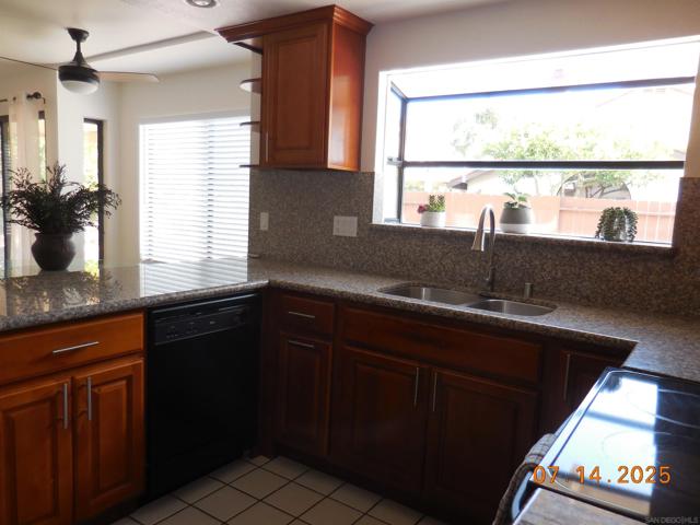 MLS #250033413SD image #6