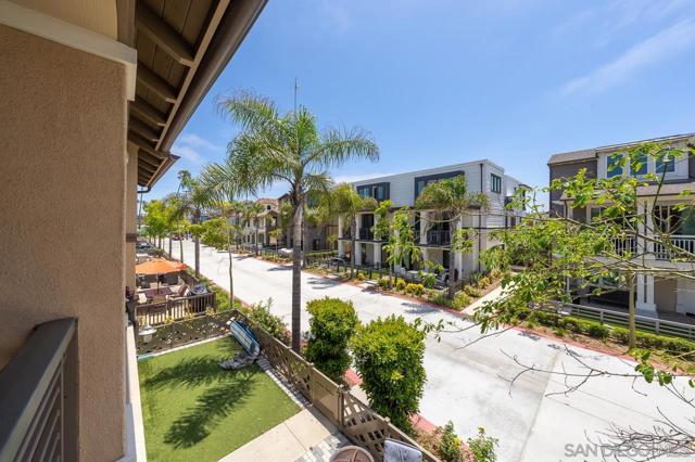 MLS #250033430SD image #11