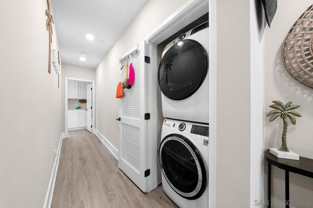 MLS #250033430SD image #16