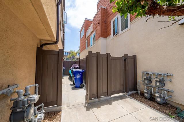 MLS #250033430SD image #26