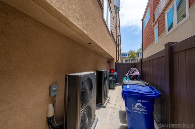 MLS #250033430SD image #27