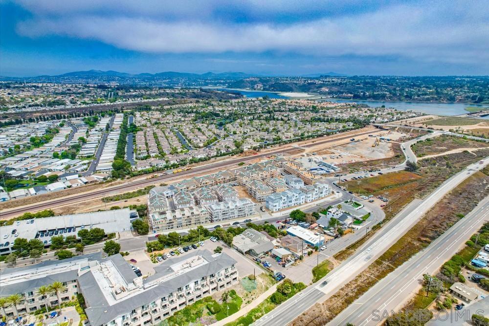 MLS #250033773SD image #18