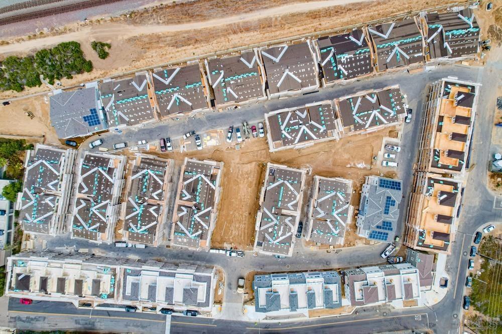 MLS #250033783SD image #14