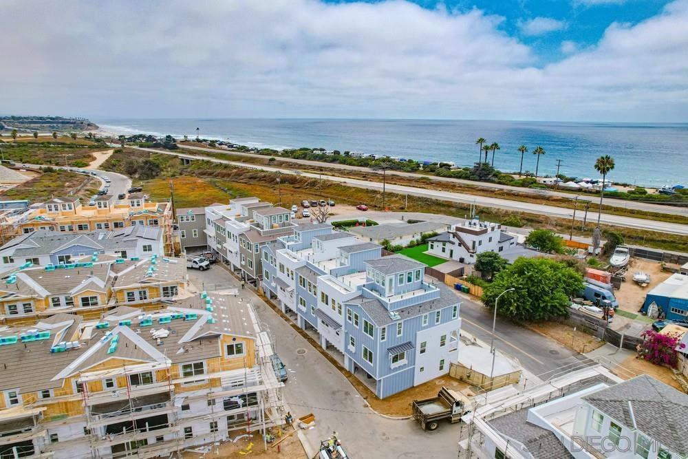 MLS #250033794SD image #1