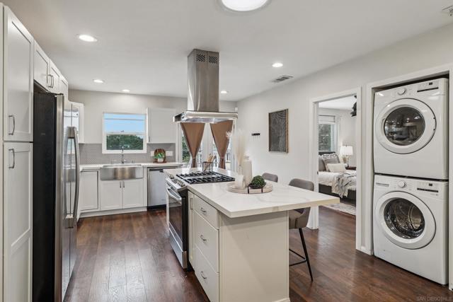 MLS #250034048SD image #12