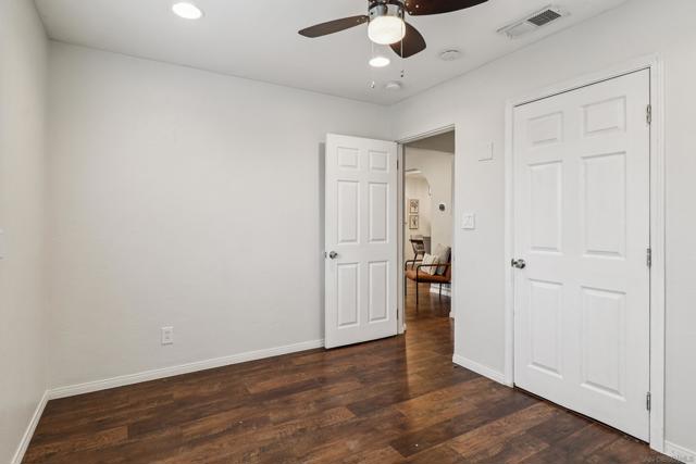 MLS #250034048SD image #21