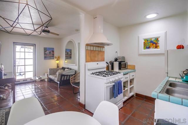 MLS #250034228SD image #11