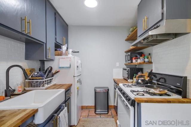 MLS #250034228SD image #38