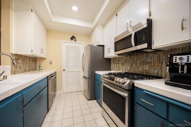 MLS #250034257SD image #4