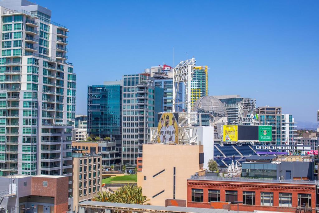 MLS #250034261SD image #4