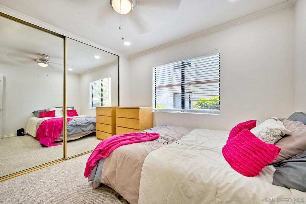 MLS #250034296SD image #10