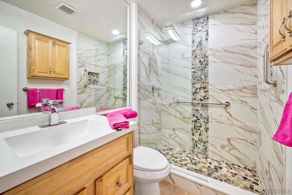 MLS #250034296SD image #7