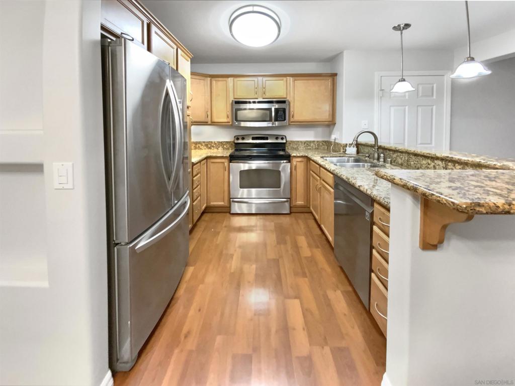 MLS #250034302SD image #5