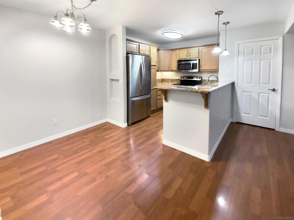 MLS #250034302SD image #9