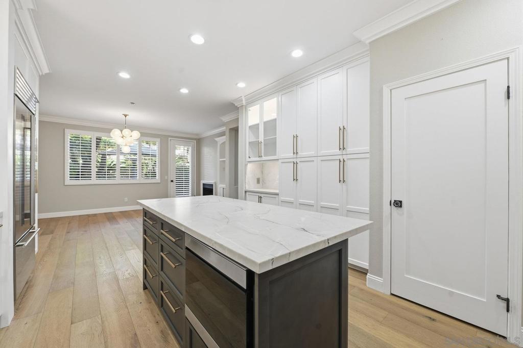 MLS #250034378SD image #16