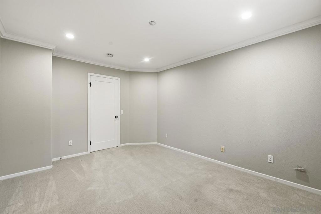 MLS #250034378SD image #28