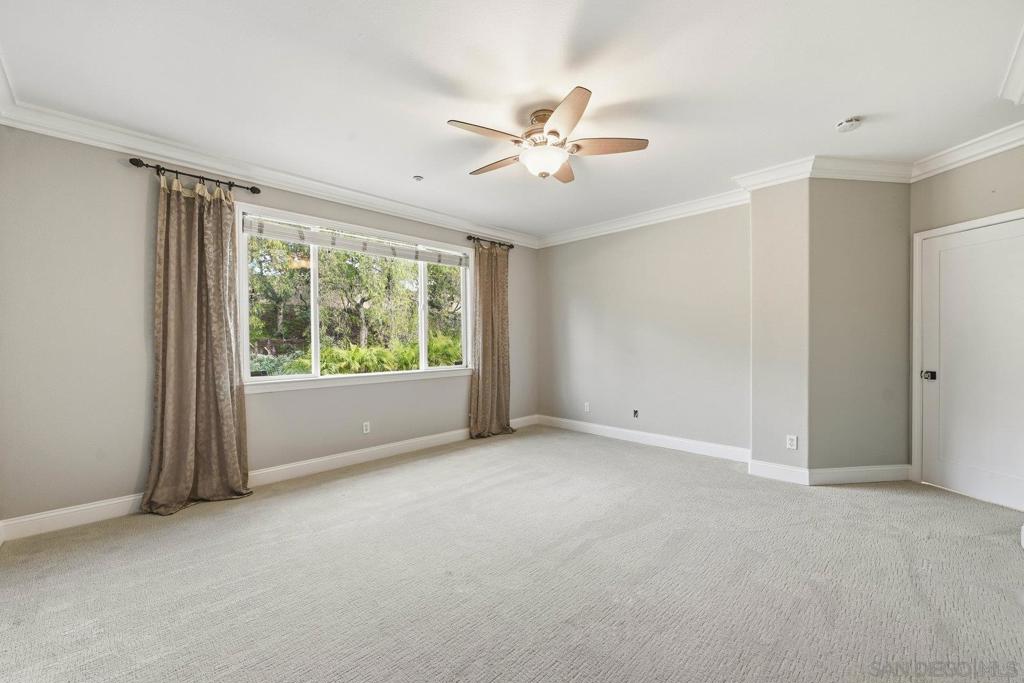 MLS #250034378SD image #29