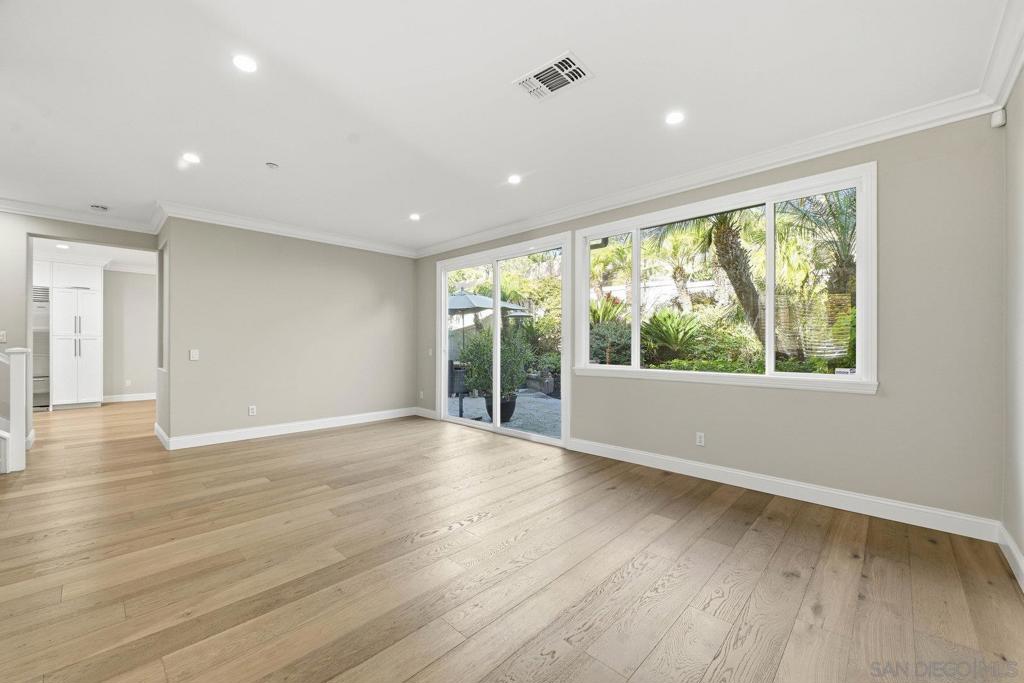 MLS #250034378SD image #6