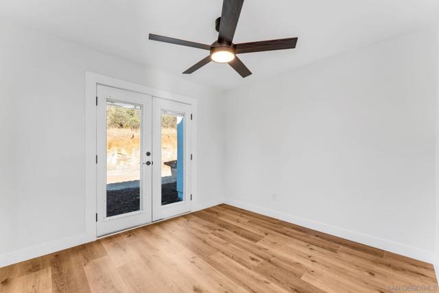 MLS #250034419SD image #21