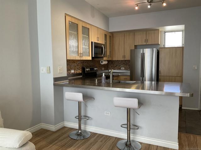 MLS #250034463SD image #4