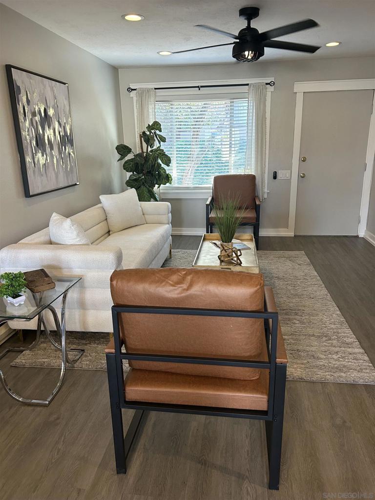 MLS #250034575SD image #15