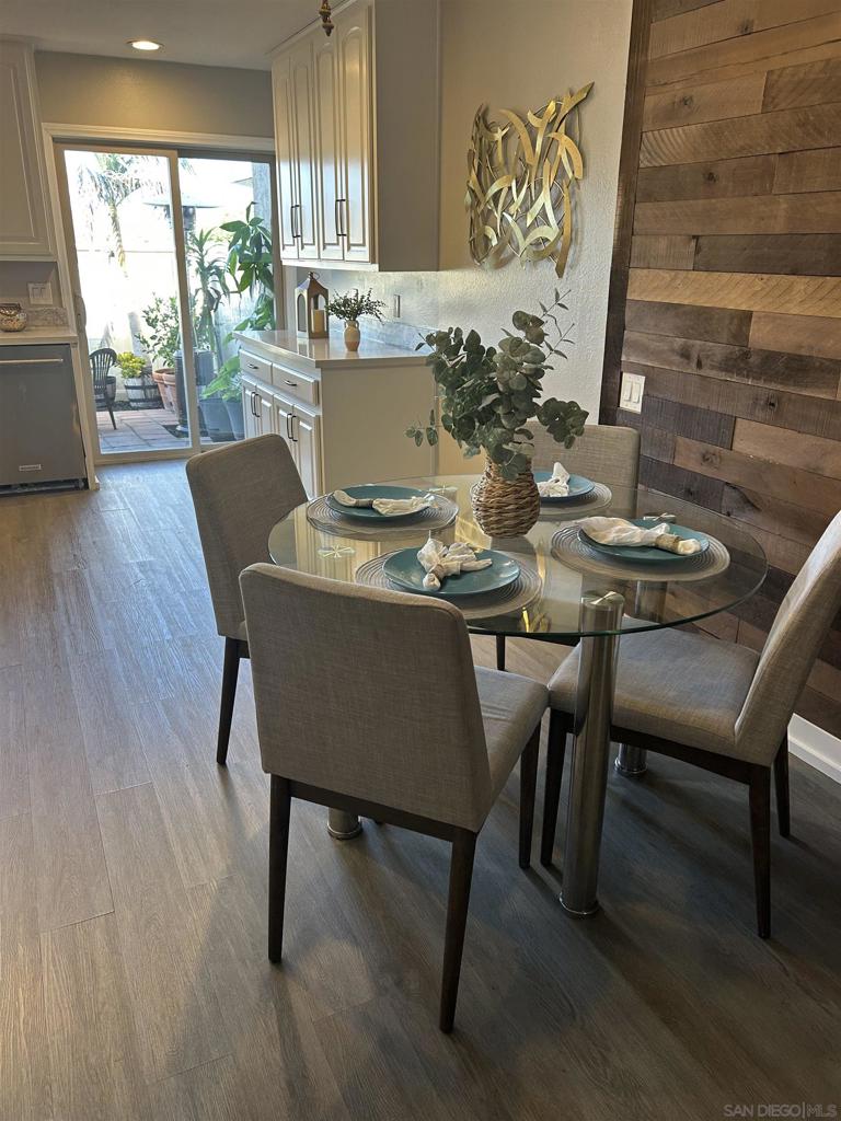 MLS #250034575SD image #16