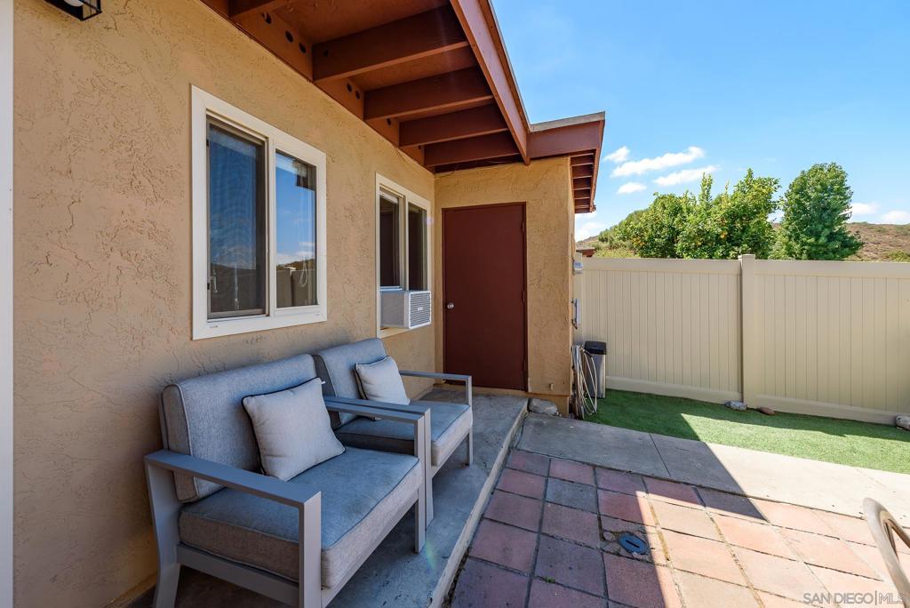 MLS #250034575SD image #37