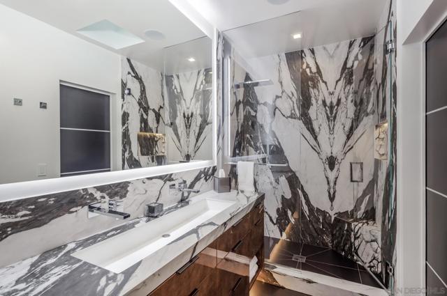 MLS #250034629SD image #35