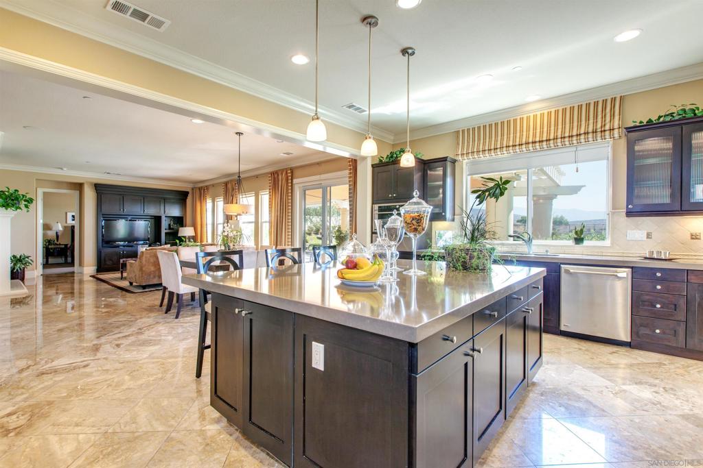 MLS #250034741SD image #16